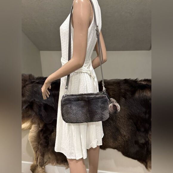 Gray Real Sheared Beaver Fur Handmade Double Zip Pillow Shoulder Bag/ Crossbody - Picture 6 of 16